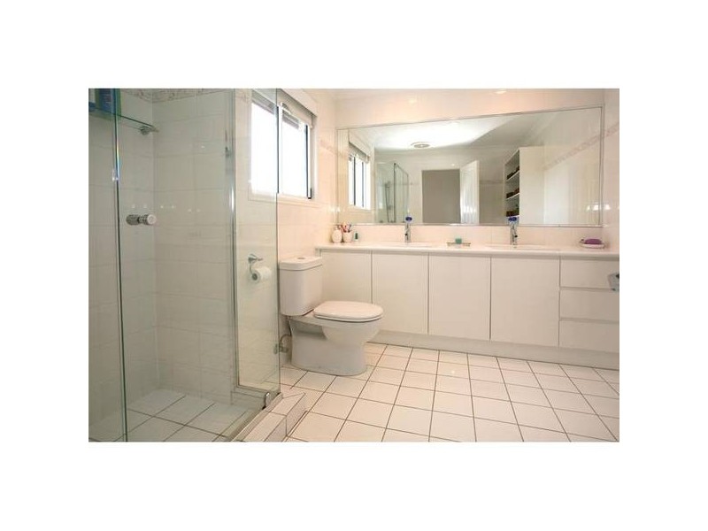 37 Montevideo Drive, Clear Island Waters QLD 4226