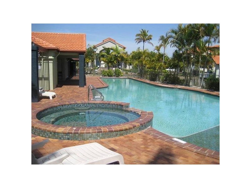 Robina QLD 4226