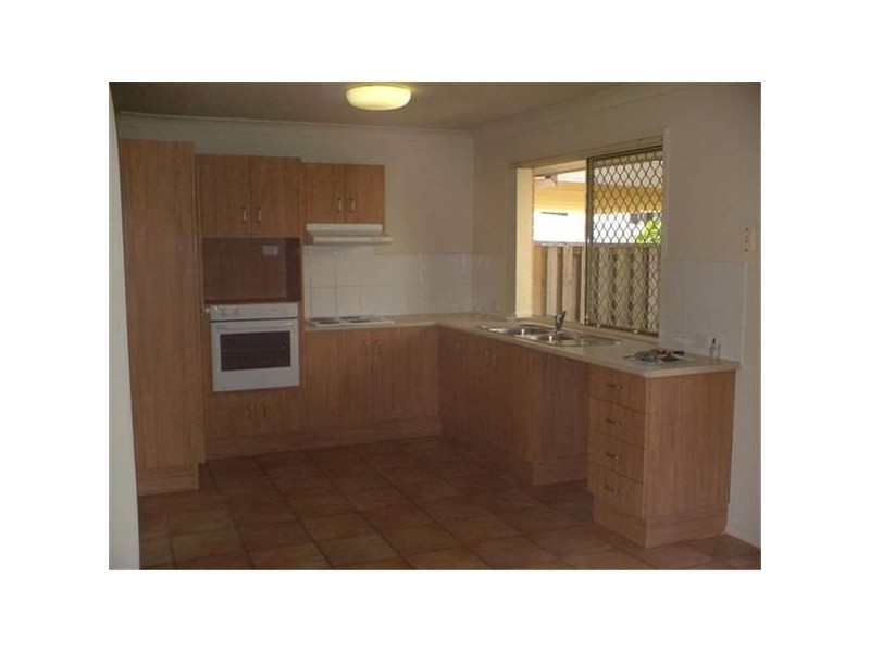 1/6 Dauphin Crescent, Merrimac QLD 4226