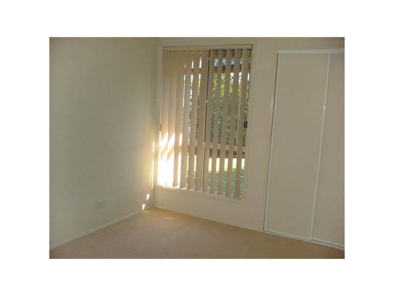 1/6 Dauphin Crescent, Merrimac QLD 4226