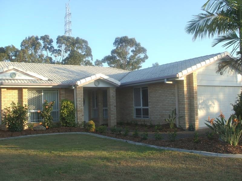 51 PORT JACKSON, Clear Island Waters QLD 4226