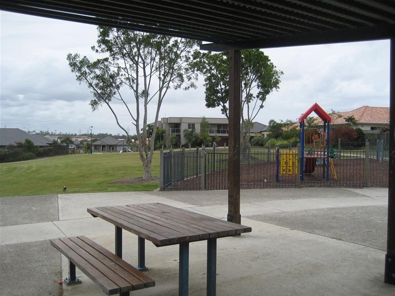 Varsity Lakes QLD 4227