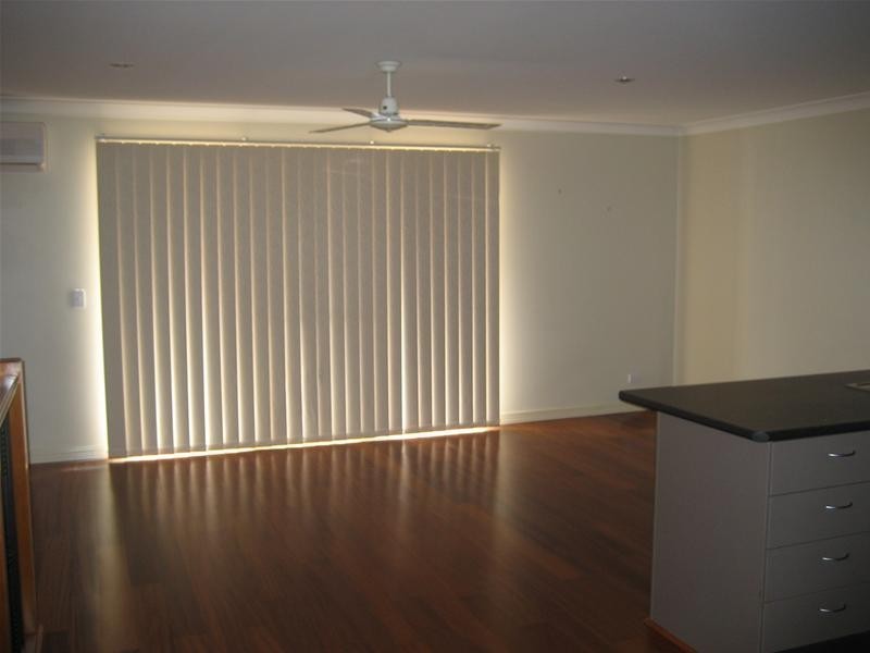 Varsity Lakes QLD 4227