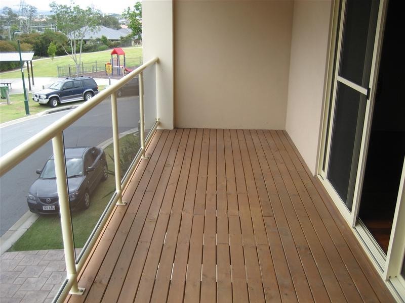 Varsity Lakes QLD 4227