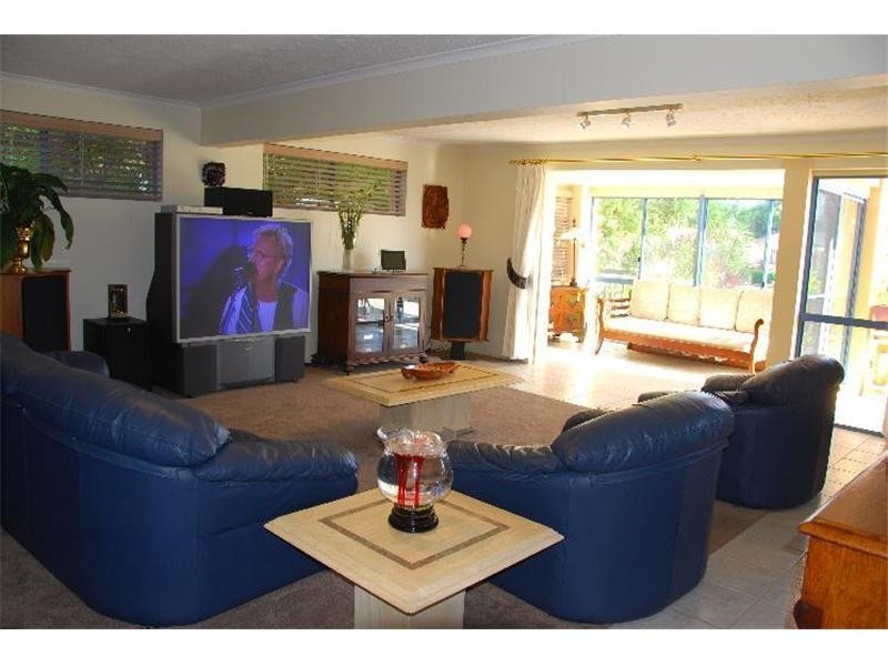 Broadbeach Waters QLD 4218