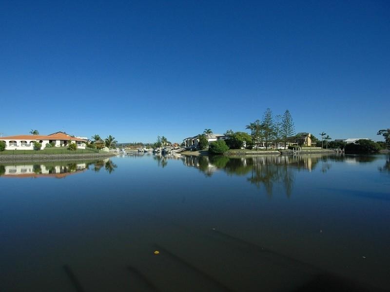 79 Allambi Avenue, Broadbeach Waters QLD 4218