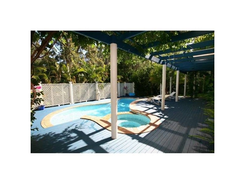 26 Federal Place, Robina QLD 4226