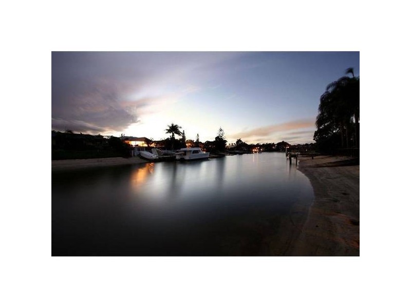 Broadbeach Waters QLD 4218