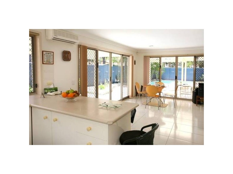 12 Bronte Court, Robina QLD 4226