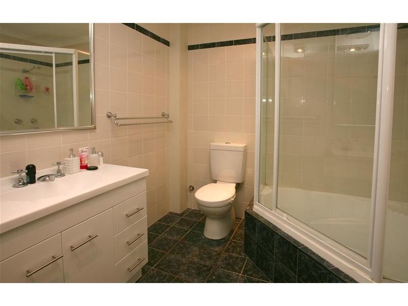 9/67 Nerang Street, Nerang QLD 4211