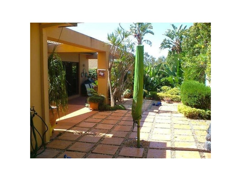 18 Glastonbury Drive, Mudgeeraba QLD 4213