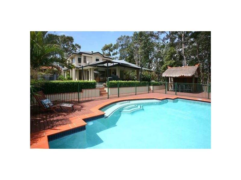 2 Mornington Terrace, Robina QLD 4226