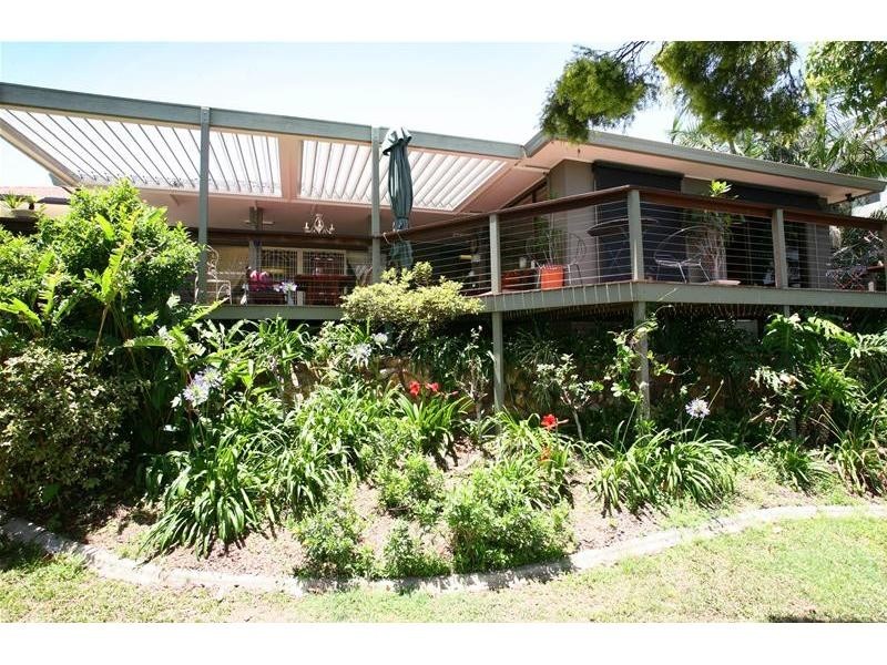 30 Sophie Avenue, Broadbeach Waters QLD 4218