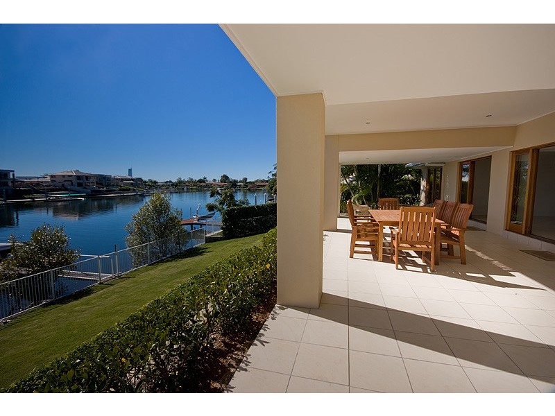 Broadbeach Waters QLD 4218
