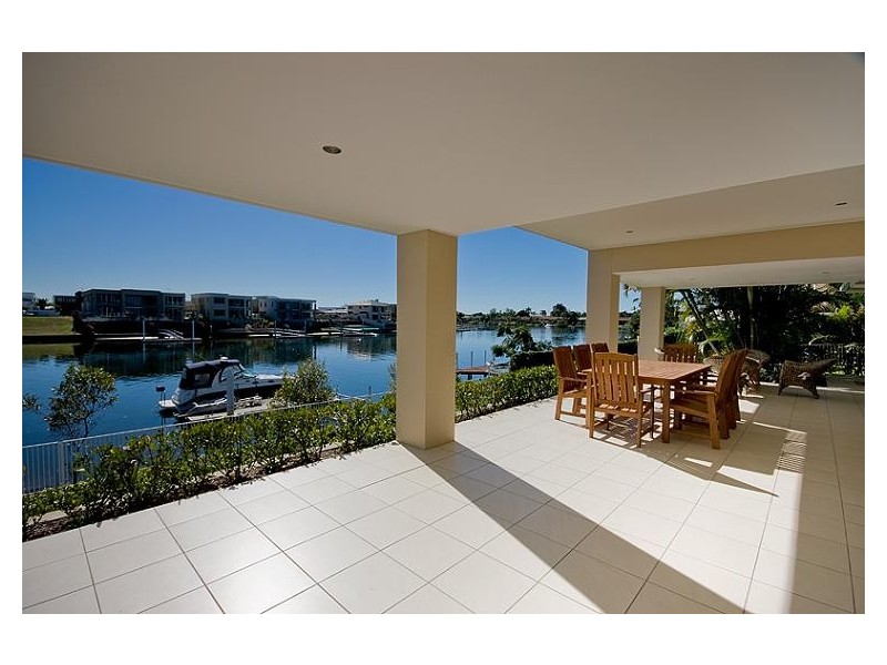 Broadbeach Waters QLD 4218