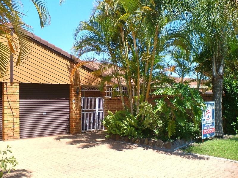 1/172 Barrier Reef Drive, Mermaid Waters QLD 4218