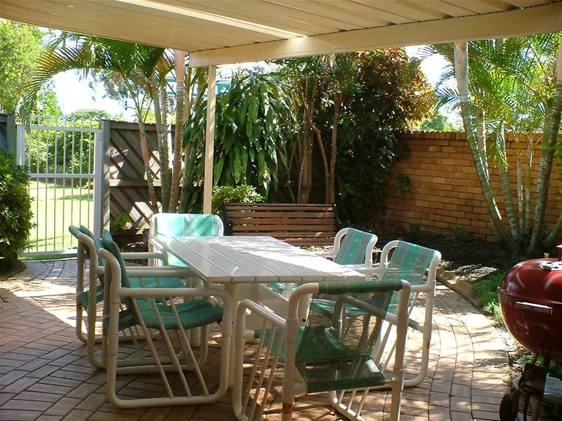 1/172 Barrier Reef Drive, Mermaid Waters QLD 4218