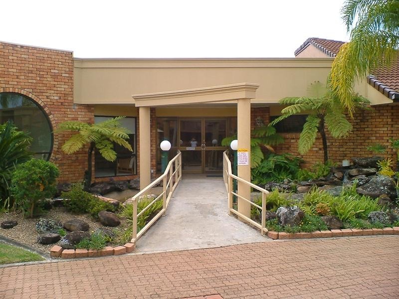 1/172 Barrier Reef Drive, Mermaid Waters QLD 4218