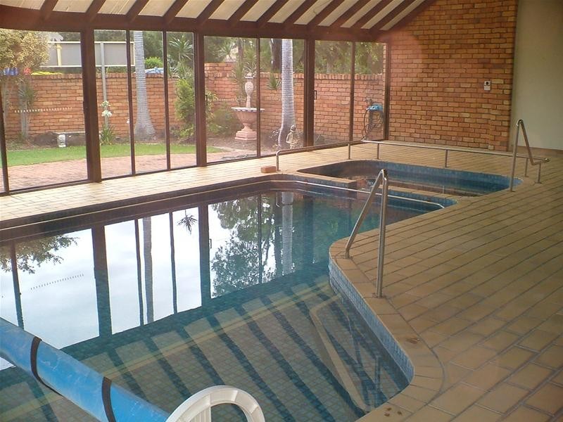 1/172 Barrier Reef Drive, Mermaid Waters QLD 4218