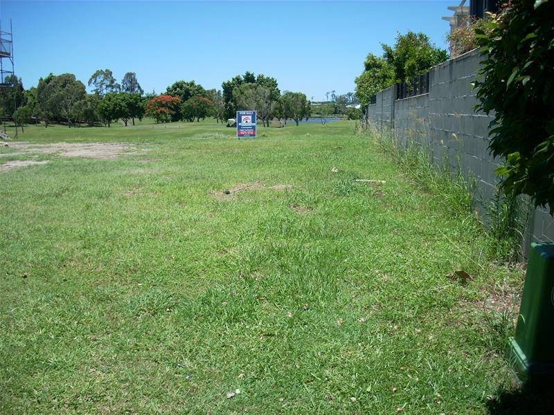 811 Legend Trail, Robina QLD 4226