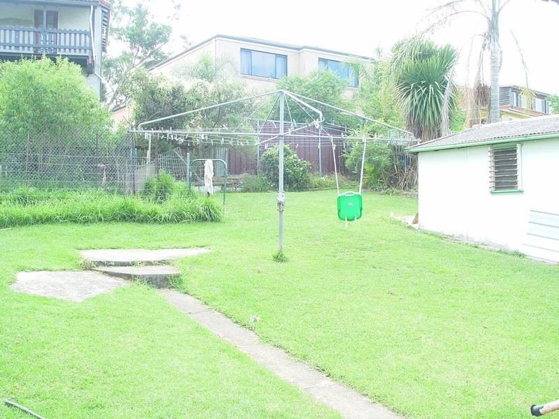 18 Mamie Street, Seven Hills NSW 2147