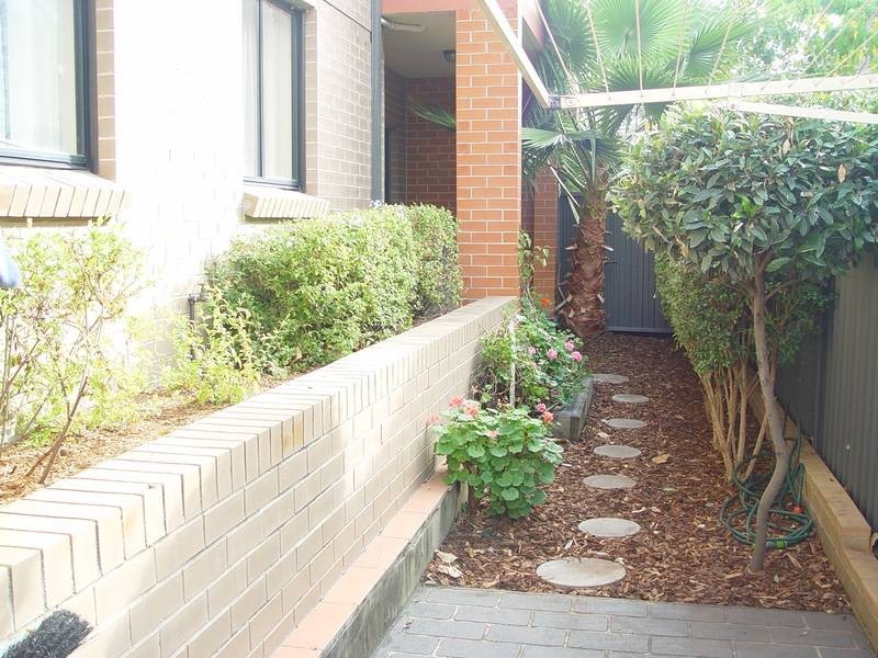 2/72 Marsden Street, Parramatta NSW 2150