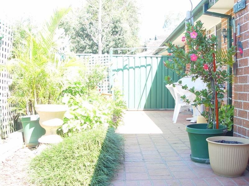 6/101 Gilba Road, Girraween NSW 2145