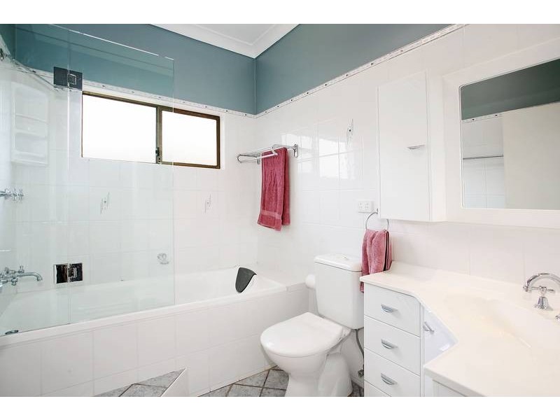 12 Belinda Place, Mays Hill NSW 2145