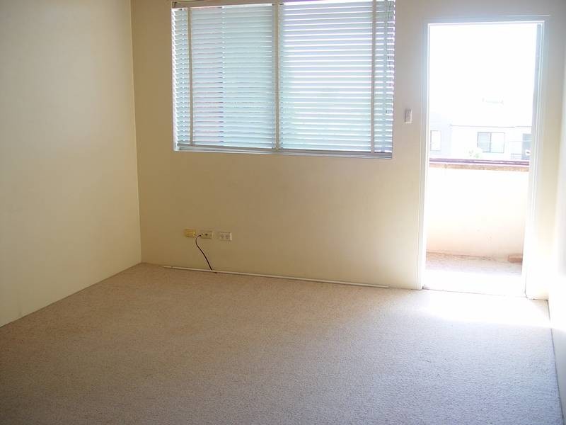 4/480 Merrylands Road, Merrylands West NSW 2160