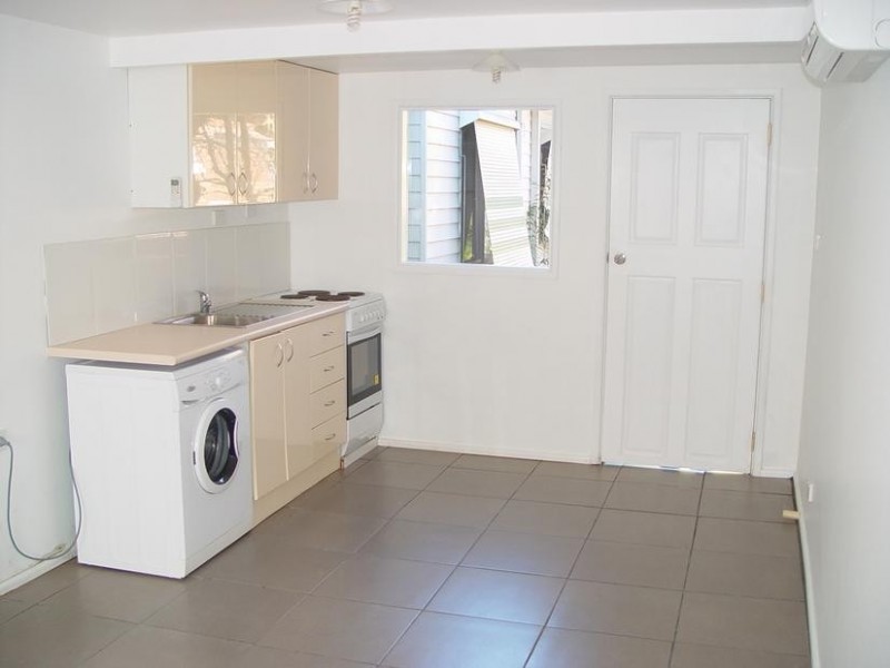 17A Balmoral Road, Northmead NSW 2152