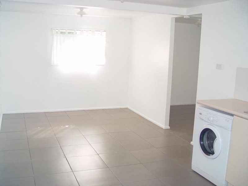 17A Balmoral Road, Northmead NSW 2152