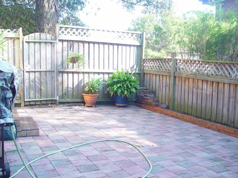 1/2 Frances Street, Northmead NSW 2152