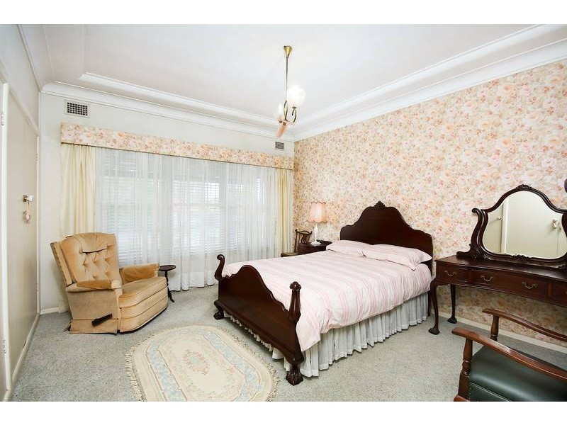 62 Grand Avenue, Westmead NSW 2145