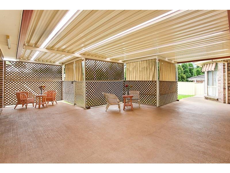 10 Hampton Crescent, Prospect NSW 2148