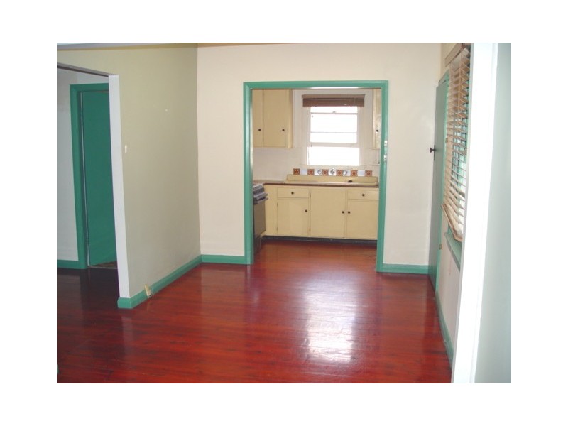 11 Beaufort Street, Northmead NSW 2152