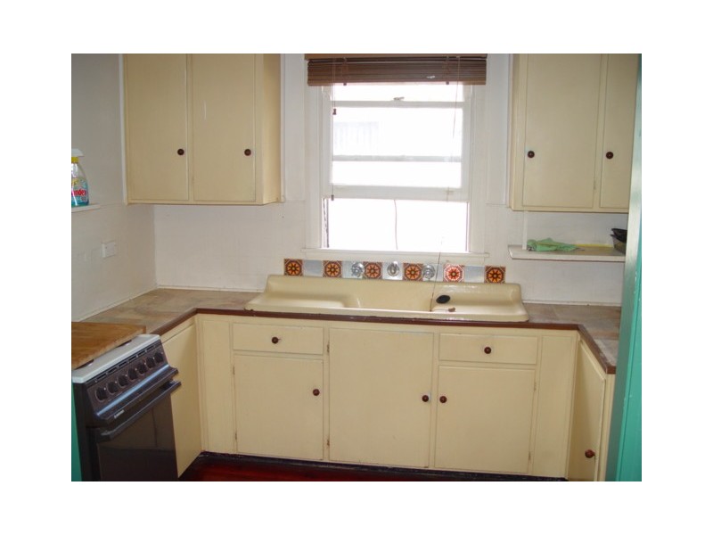 11 Beaufort Street, Northmead NSW 2152