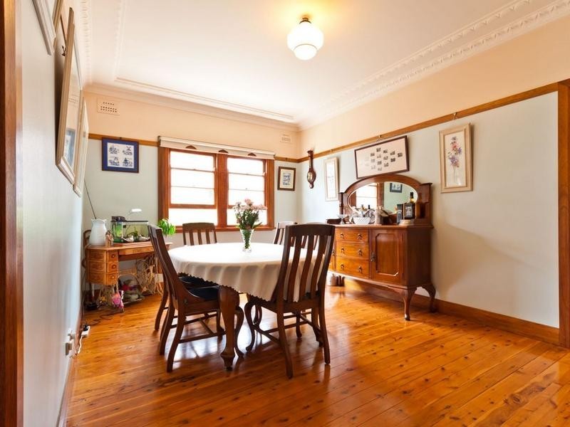 22 Thomas Street, Northmead NSW 2152