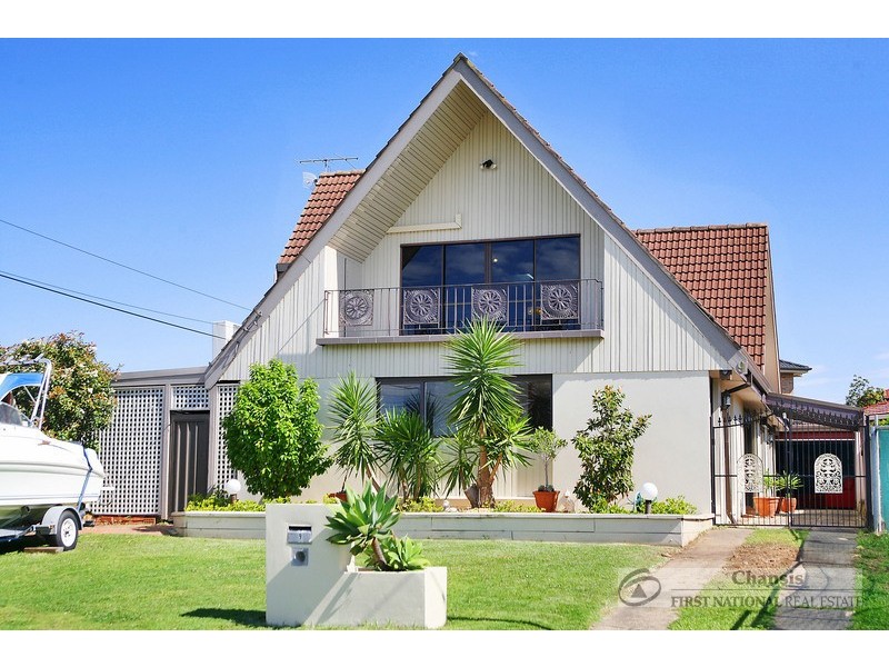 9 Lance Crescent, Greystanes NSW 2145