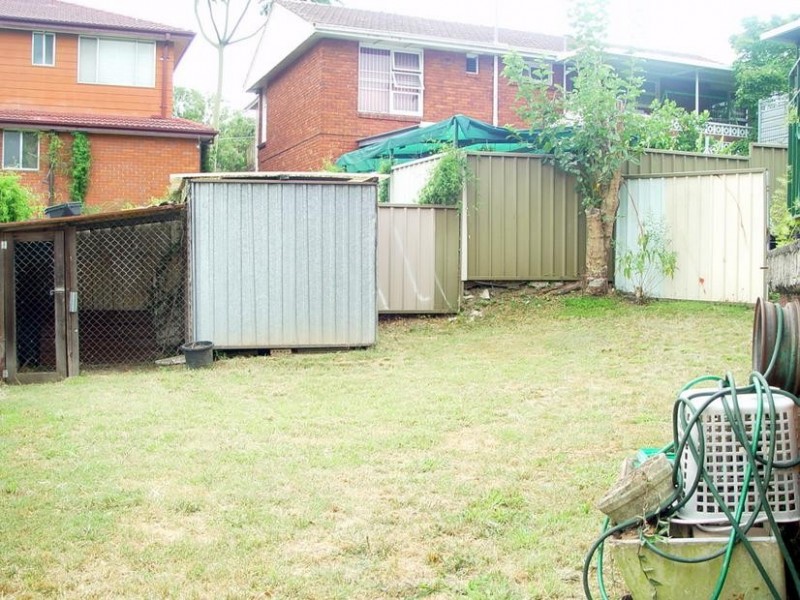 3 Links Avenue, Cabramatta NSW 2166