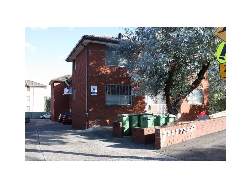 6/8 Cambridge Street, Harris Park NSW 2150