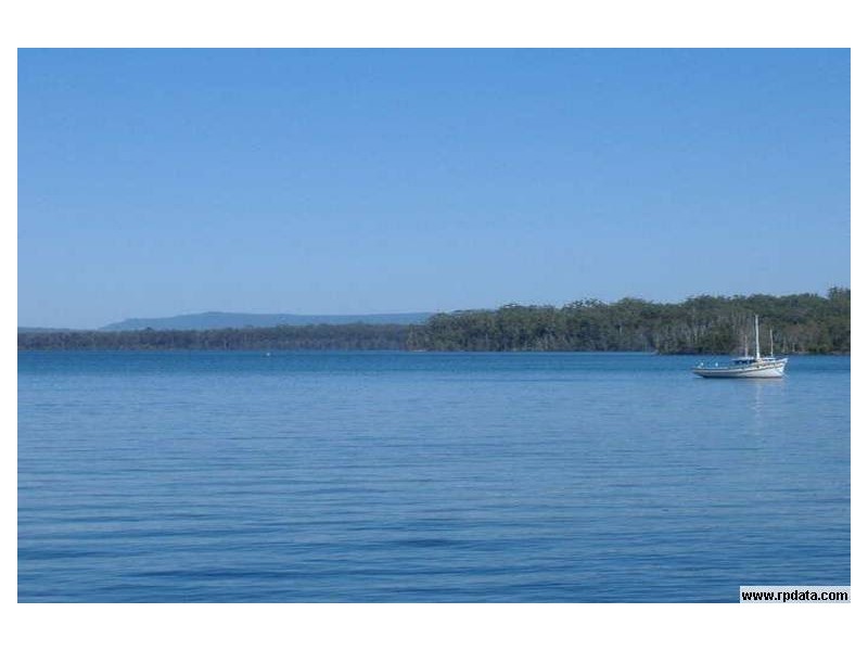 19 St Georges Road, St Georges Basin NSW 2540