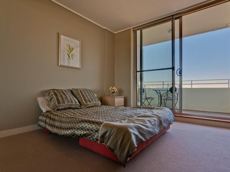735/25 Bennelong Parkway, Wentworth Point NSW 2127