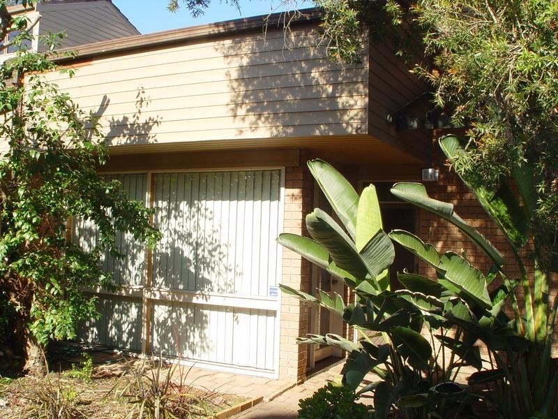 8/2-12 FRANCES ST, Northmead NSW 2152