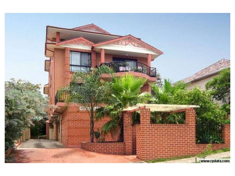 2/28 HARRIS ST, Harris Park NSW 2150