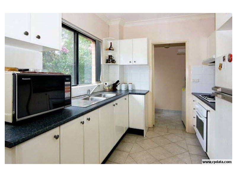 2/28 HARRIS ST, Harris Park NSW 2150