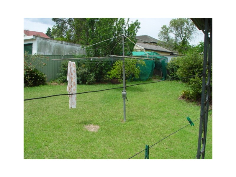 14 Fairfield Road, Guildford West NSW 2161