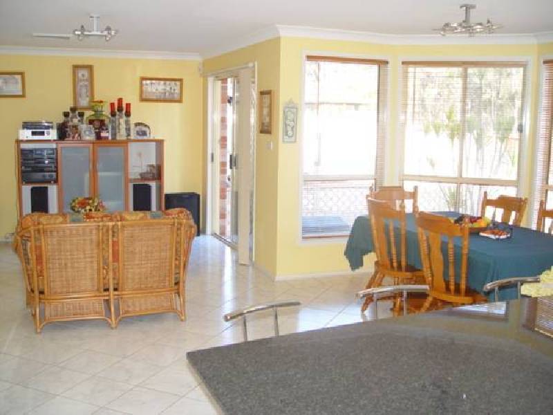 44 Jindabyne Circuit, Woodcroft NSW 2767