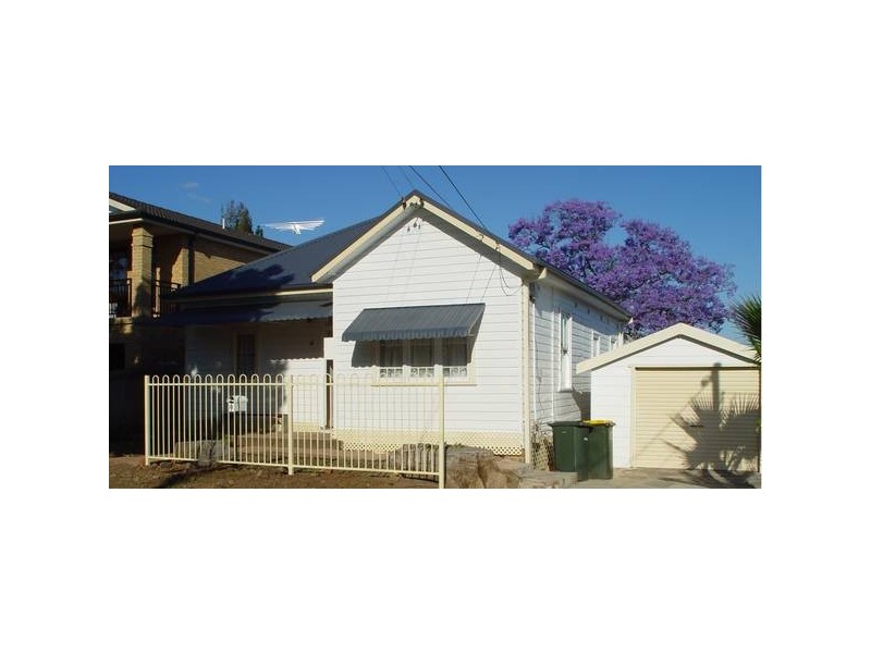 16 Leigh Street, Merrylands NSW 2160