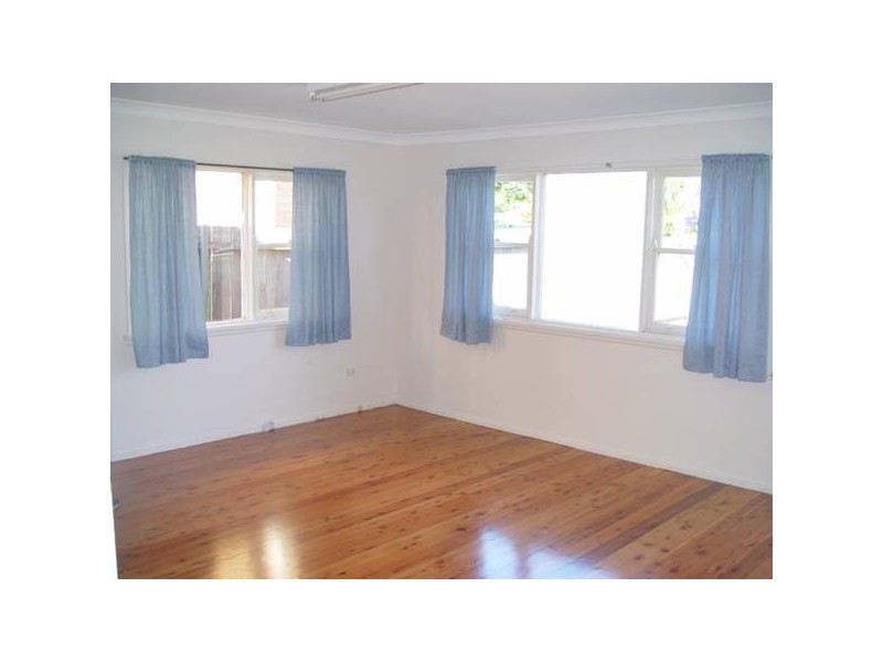 16 Leigh Street, Merrylands NSW 2160