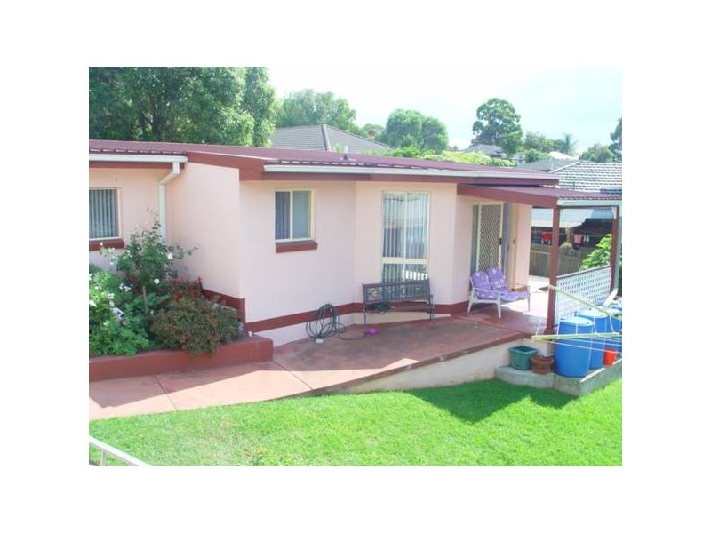 11 Michelle Drive, Constitution Hill NSW 2145